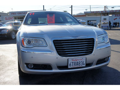 2011 Chrysler 300  Limited
