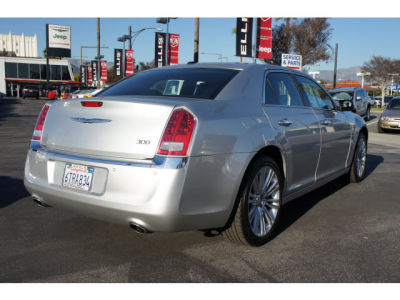 2011 Chrysler 300  Limited
