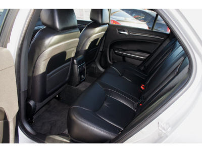 2011 Chrysler 300  Limited