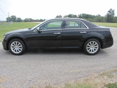 2012 Chrysler 300 Limited