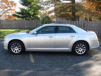 2012 Chrysler 300  Limited