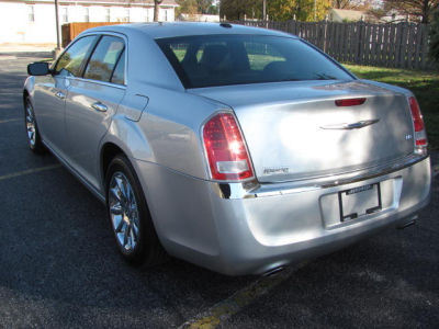 2012 Chrysler 300  Limited