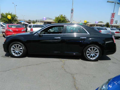 2012 Chrysler 300 Limited
