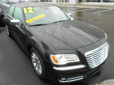 2012 Chrysler 300  300C