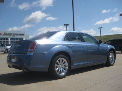 2011 Chrysler 300 Limited