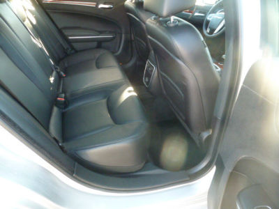 2012 Chrysler 300 Limited