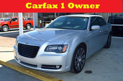2012 Chrysler 300  S V6