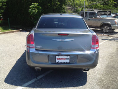 2011 Chrysler 300 Limited