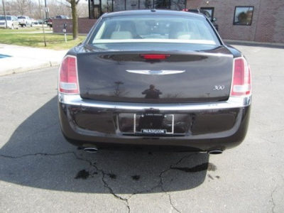 2012 Chrysler 300  Limited