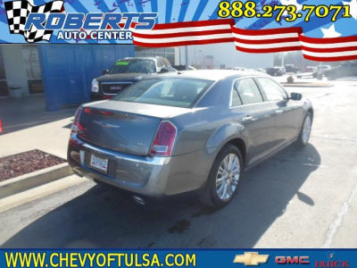 2012 Chrysler 300 Limited
