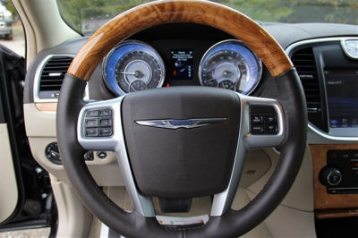 2012 Chrysler 300 Limited