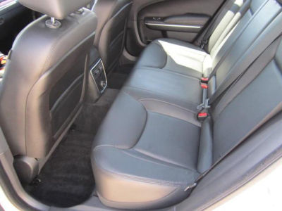 2013 Chrysler 300 Base