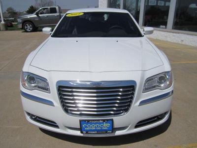 2013 Chrysler 300 Base