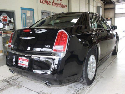 2013 Chrysler 300