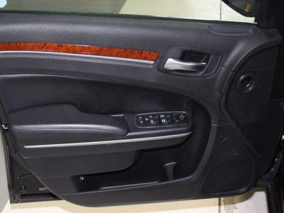 2013 Chrysler 300