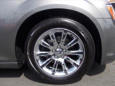 2012 Chrysler 300 Limited