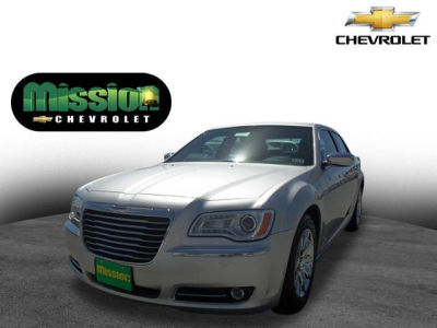 2012 Chrysler 300  Limited