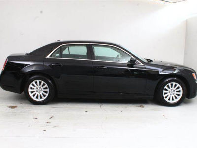 2013 Chrysler 300  Base