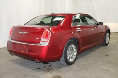 2012 Chrysler 300  Limited