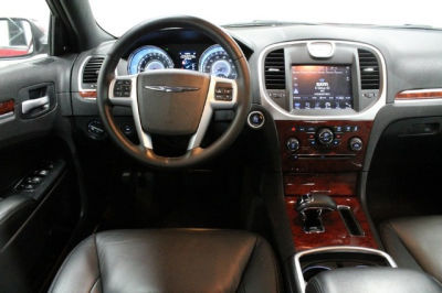 2012 Chrysler 300  Limited