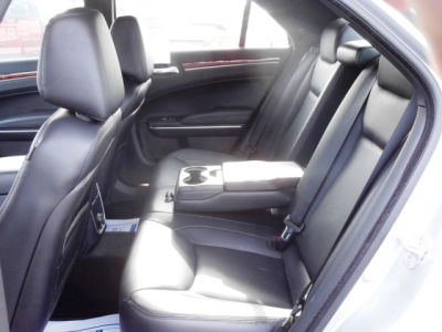 2012 Chrysler 300 Limited