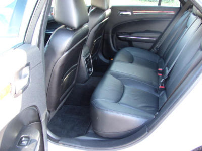 2012 Chrysler 300 Limited