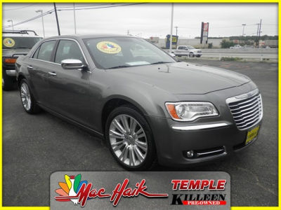2011 Chrysler 300  Limited