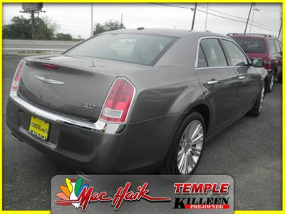 2011 Chrysler 300  Limited