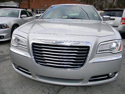 2012 Chrysler 300 Limited