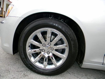 2012 Chrysler 300 Limited