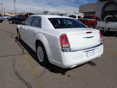 2013 Chrysler 300 Base