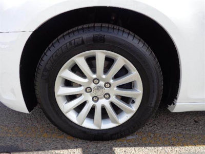 2013 Chrysler 300 Base