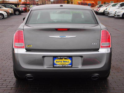 2012 Chrysler 300 Limited