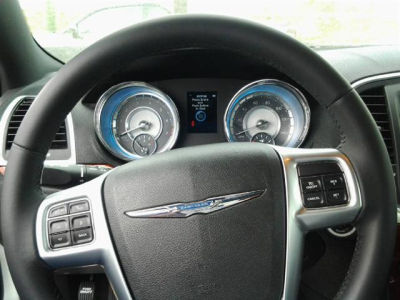 2012 Chrysler 300  Limited