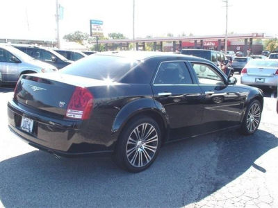 2010 Chrysler 300  300S V8