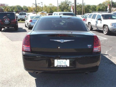 2010 Chrysler 300  300S V8