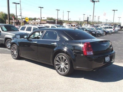 2010 Chrysler 300  300S V8