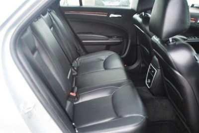 2012 Chrysler 300  Limited