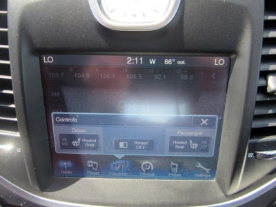 2012 Chrysler 300  Limited