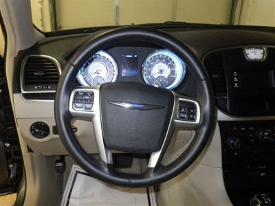 2012 Chrysler 300 Limited