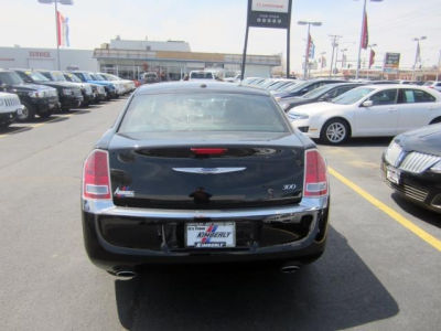 2012 Chrysler 300 Limited