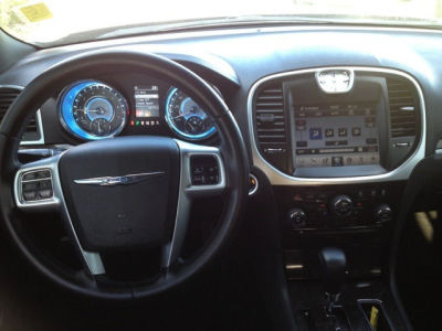 2011 Chrysler 300  Limited