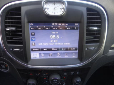 2011 Chrysler 300  Limited