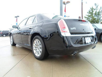 2012 Chrysler 300 Limited