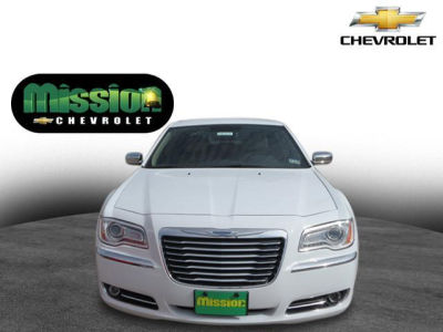 2012 Chrysler 300  Limited