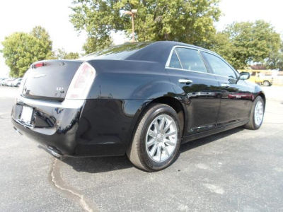 2012 Chrysler 300  Limited