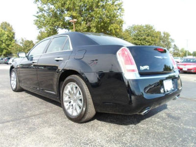 2012 Chrysler 300  Limited
