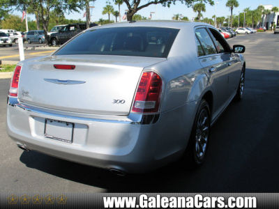 2012 Chrysler 300 Limited