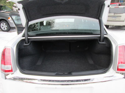2011 Chrysler 300  Limited