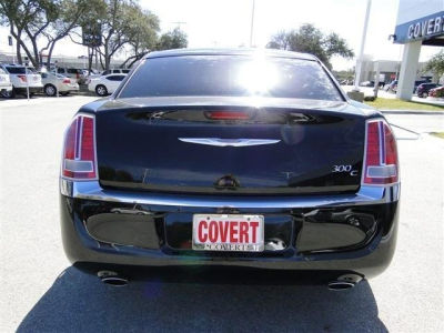 2011 Chrysler 300 300C